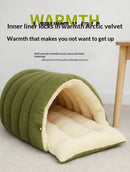 Winter Thermal Plush Cat Bed Winter Warm Enclosed House with Removable Washable Cover for Cats Small Pets Anxiety Relief ﻿